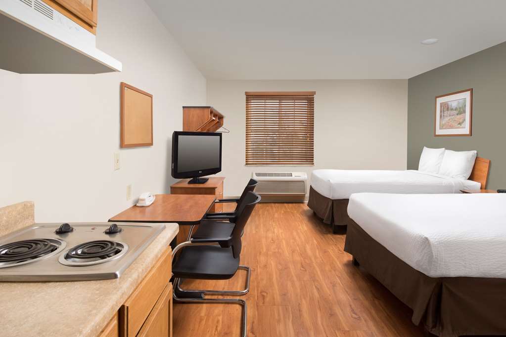 Woodspring Hotel 2*